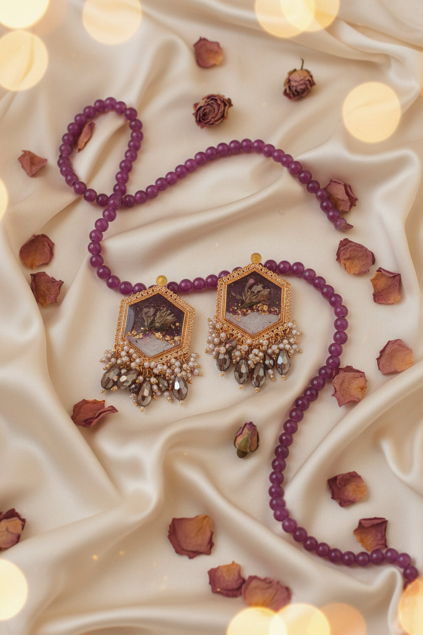Customized Resin Petal Earrings – Personalized with Your Name